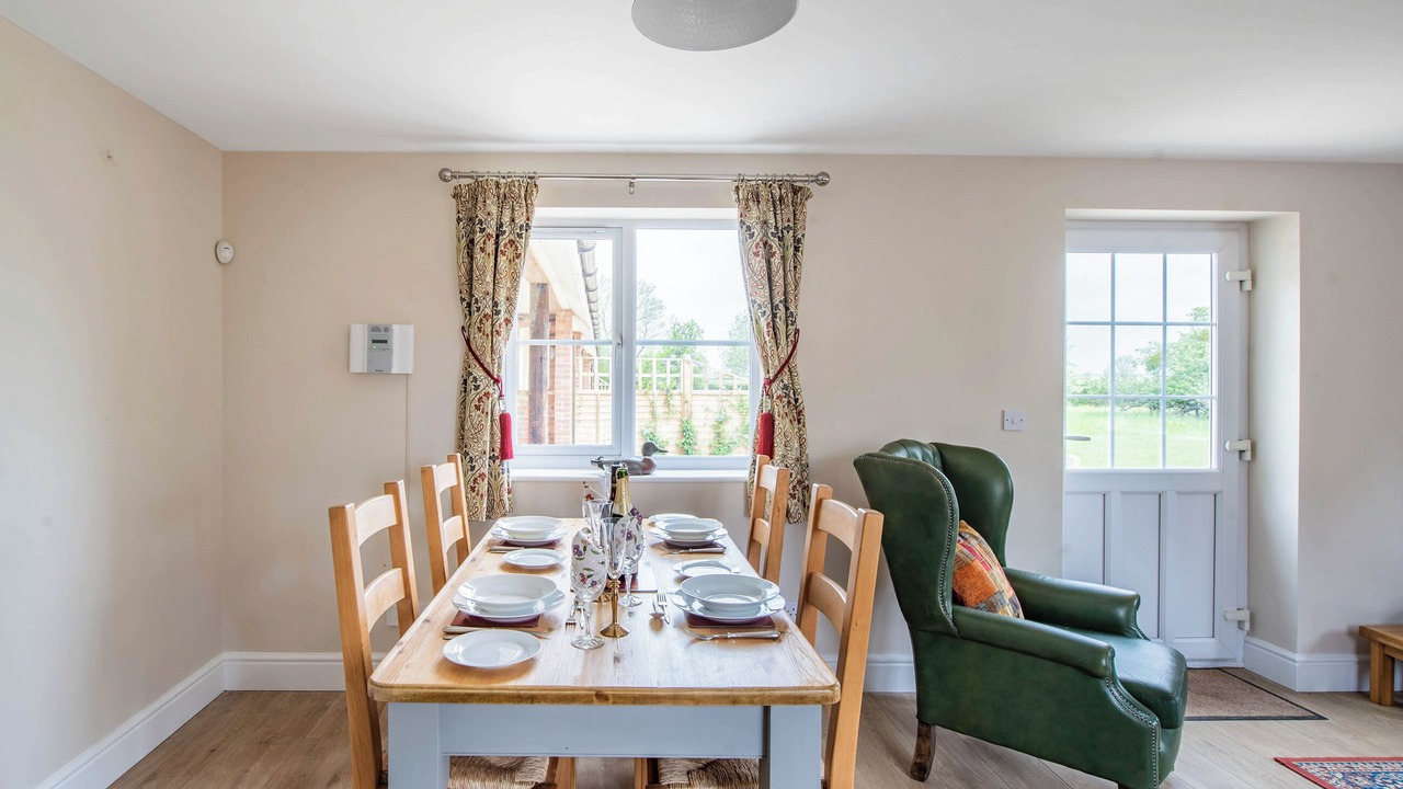 Photo of Others in Lower Wick