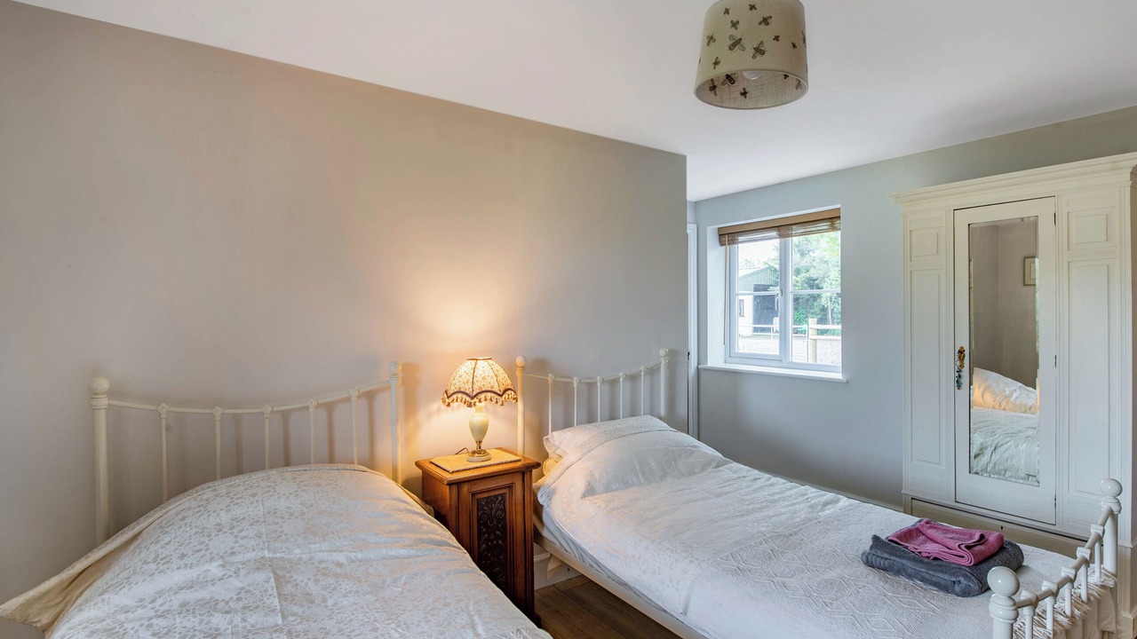 Photo of Others in Lower Wick