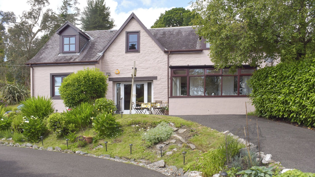 Photo of Outdoor in Innellan