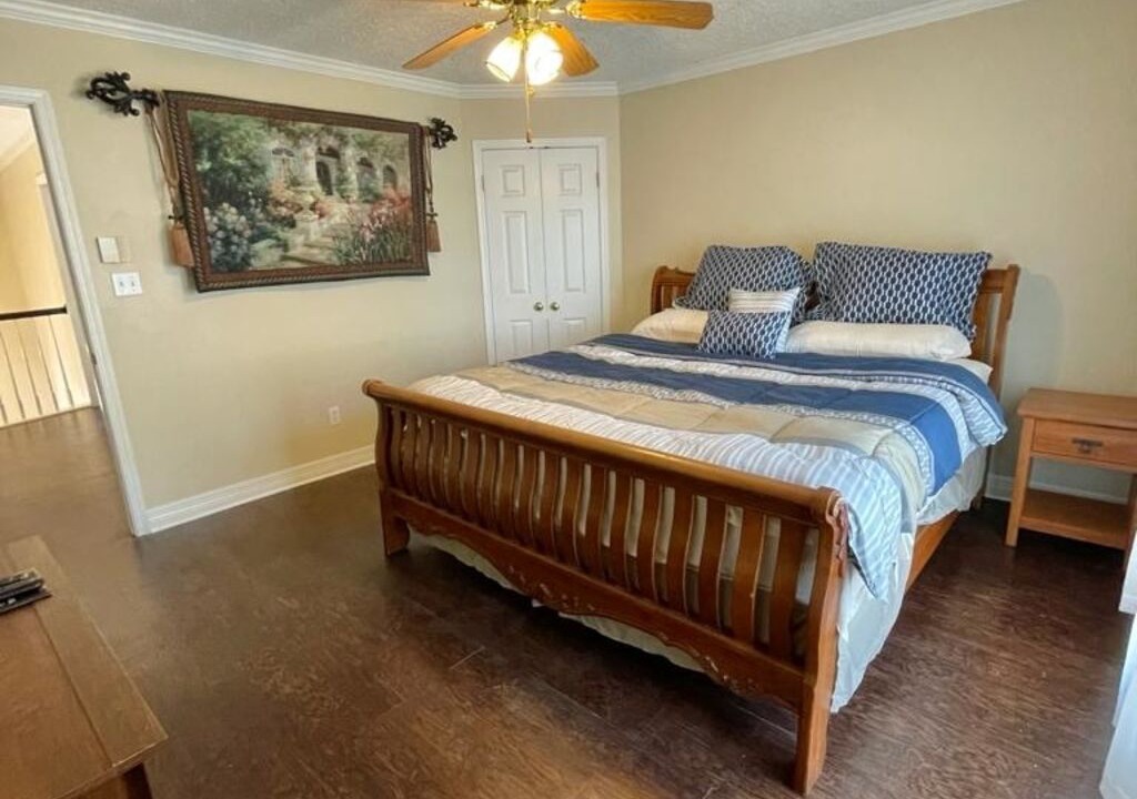 Photo of Bedroom in Benton