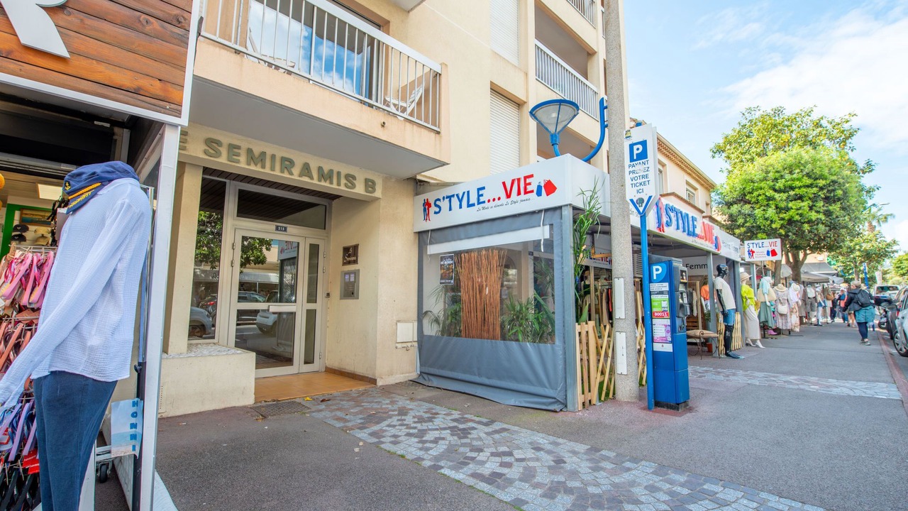 Photo of Others in Cavaliere