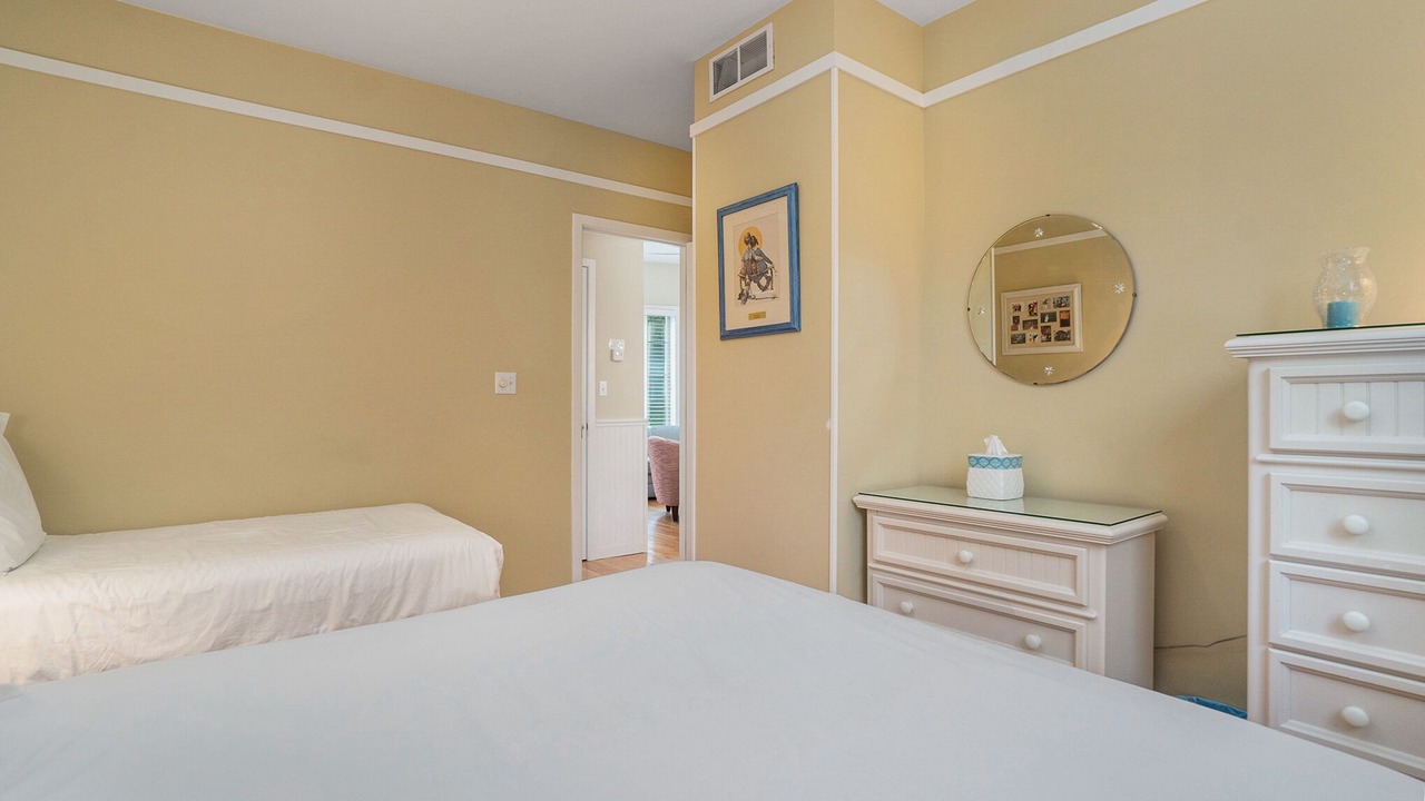 Photo of Bedroom in South Haven