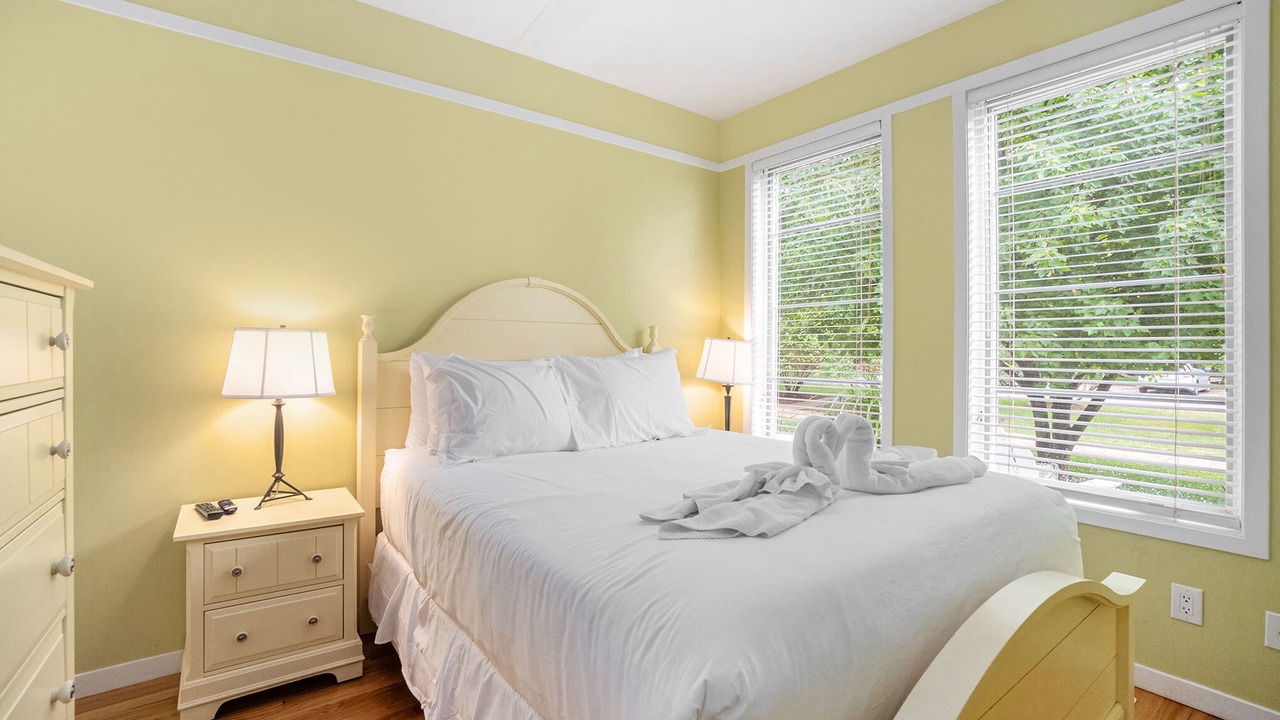 Photo of Bedroom in South Haven