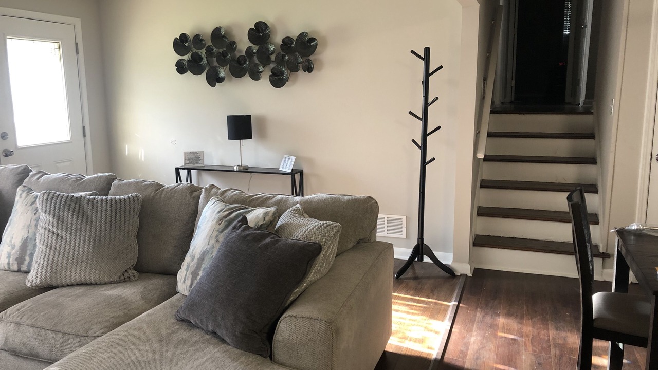 Photo of Livingroom in Forest Park