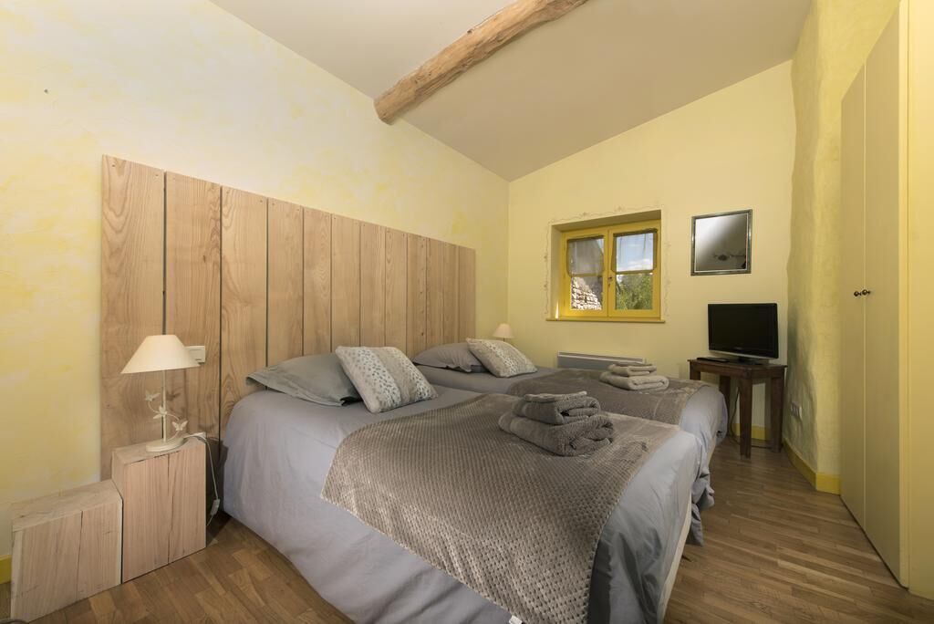 Photo of Bedroom in Proulieu