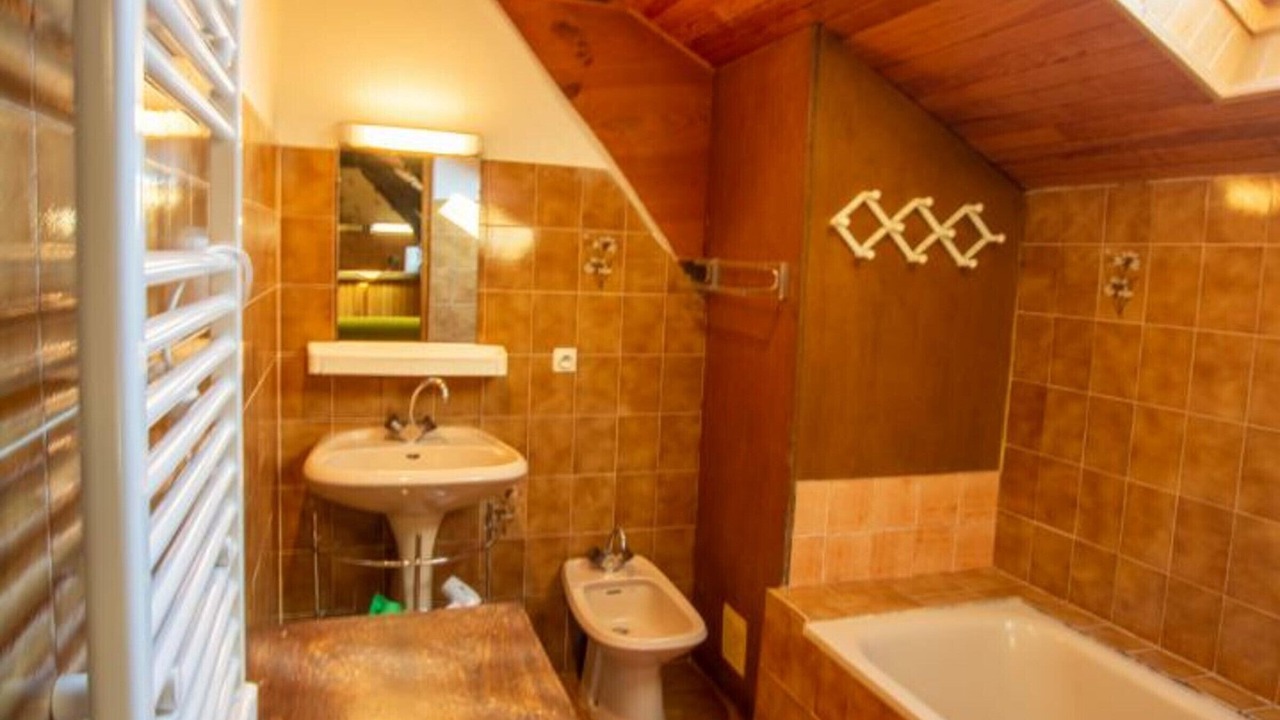 Photo of Bathroom in Doissat