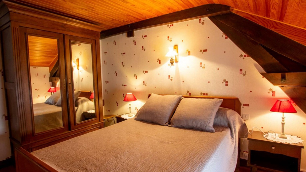 Photo of Bedroom in Doissat