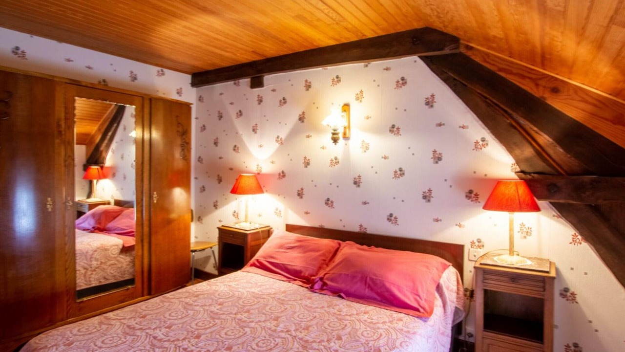 Photo of Bedroom in Doissat