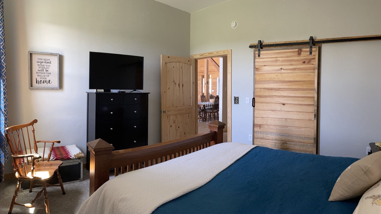 Photo of Bedroom in McLennan County