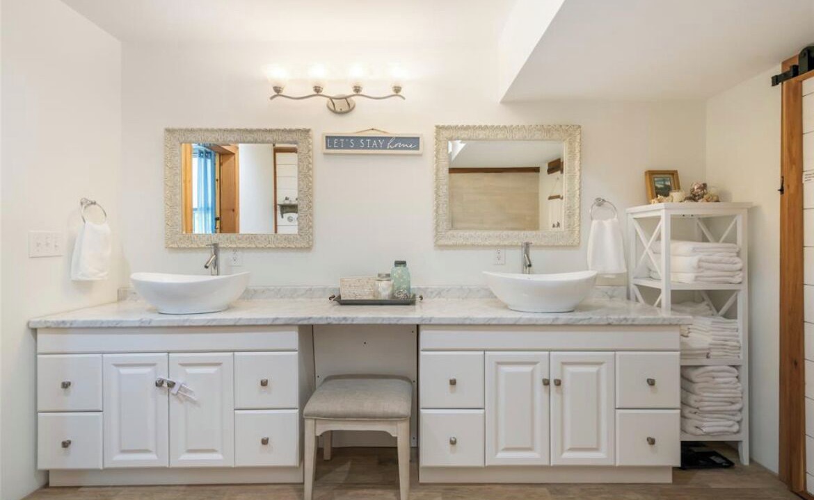 Photo of Bathroom in McLennan County