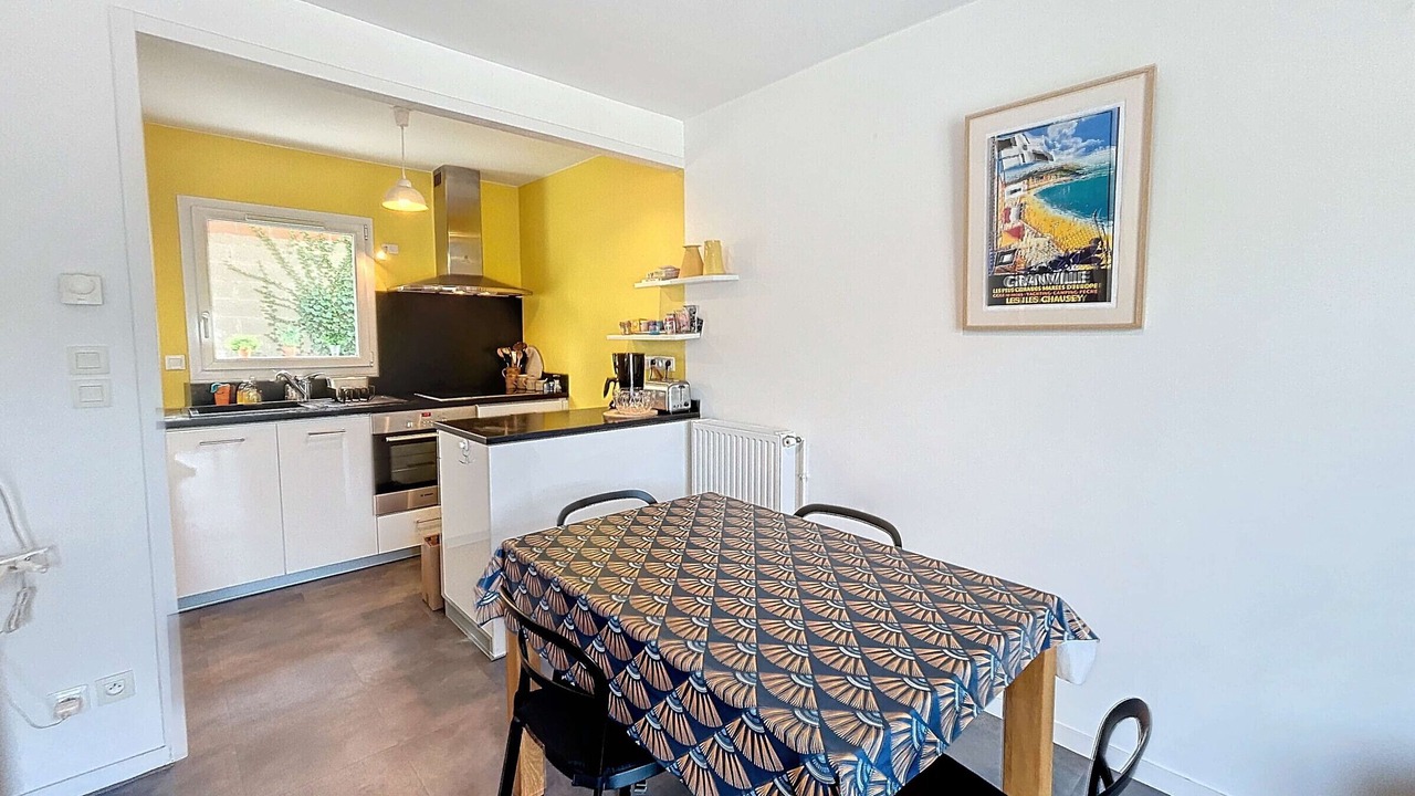 Photo of Others in Granville