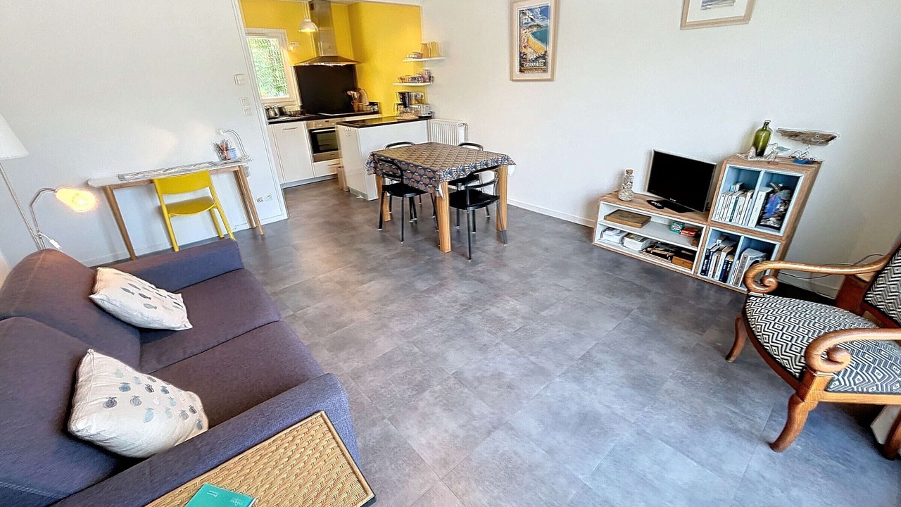 Photo of Livingroom in Granville