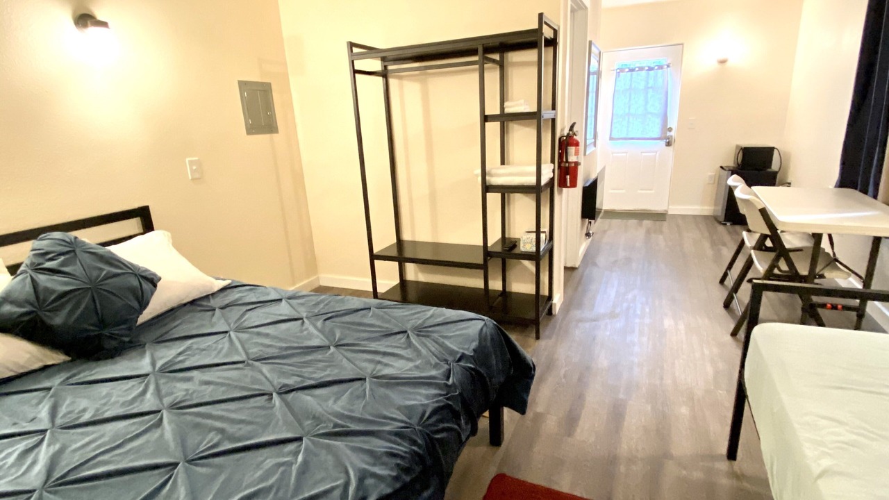 Photo of Bedroom in Alderwood Manor