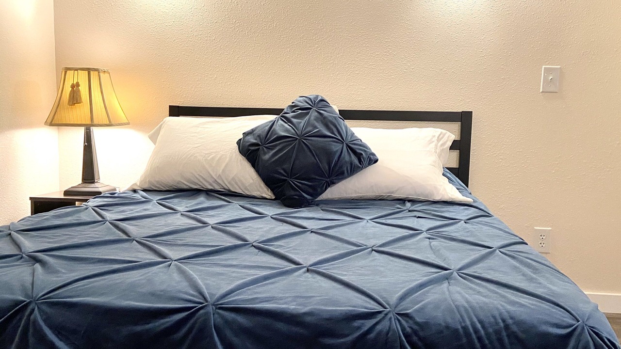 Photo of Bedroom in Alderwood Manor