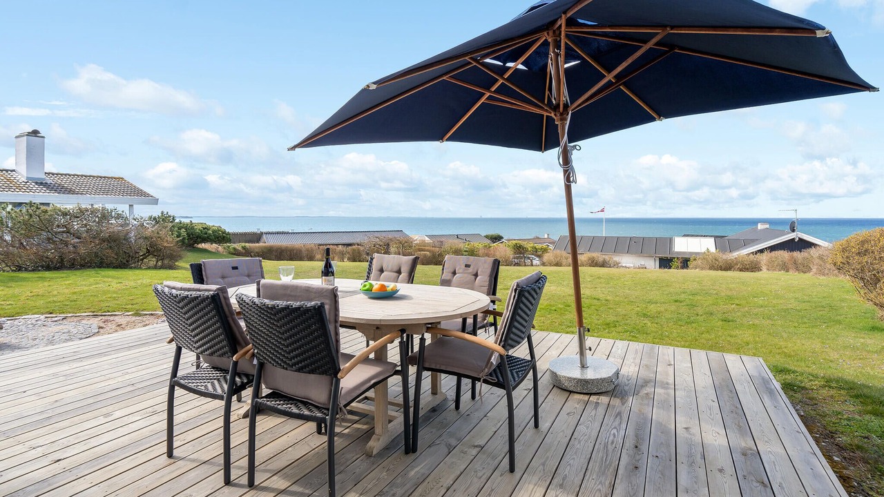 Photo of Others in Frolunde