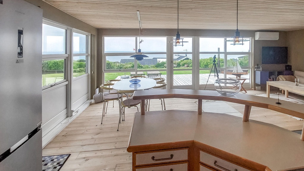 Photo of Others in Frolunde