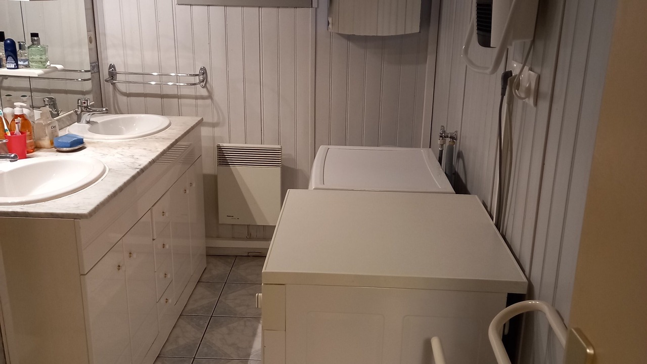 Photo of Bathroom in Sainte-Eulalie-en-Born