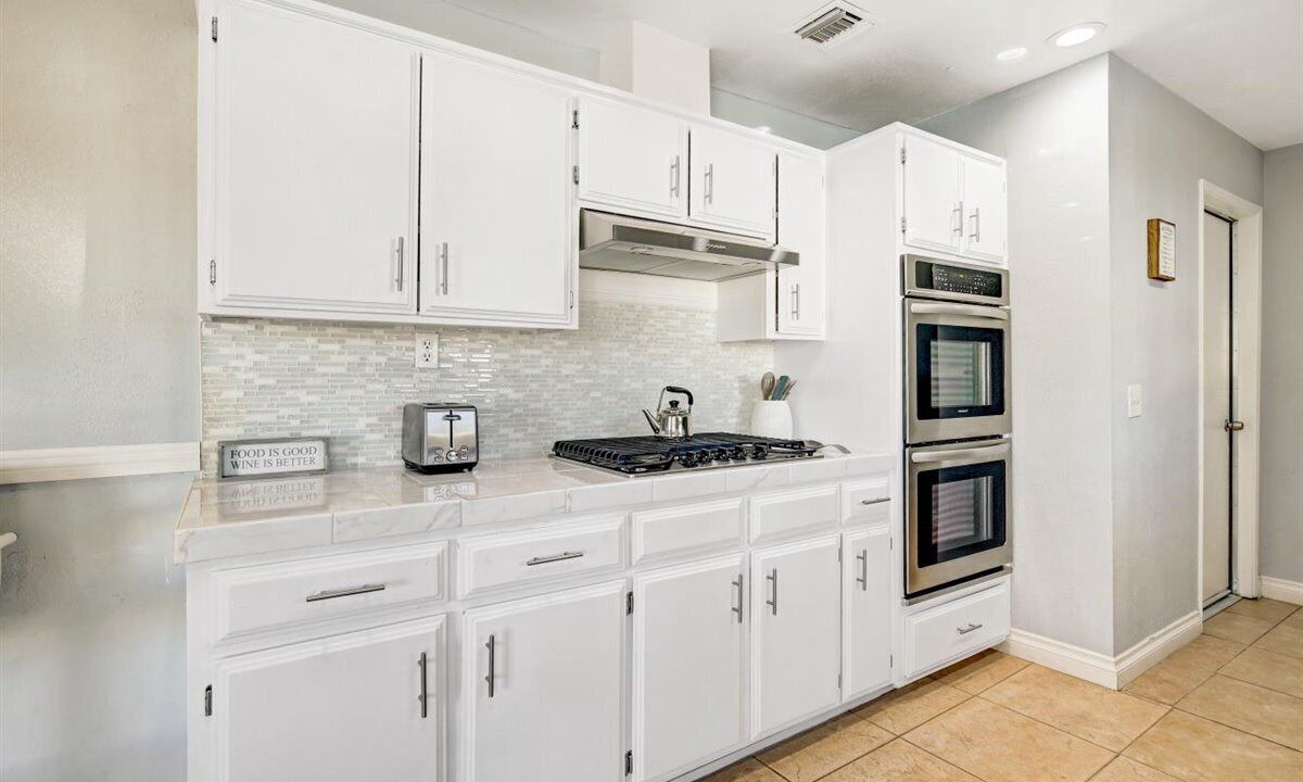 Photo of Kitchen in Desert Park Estates