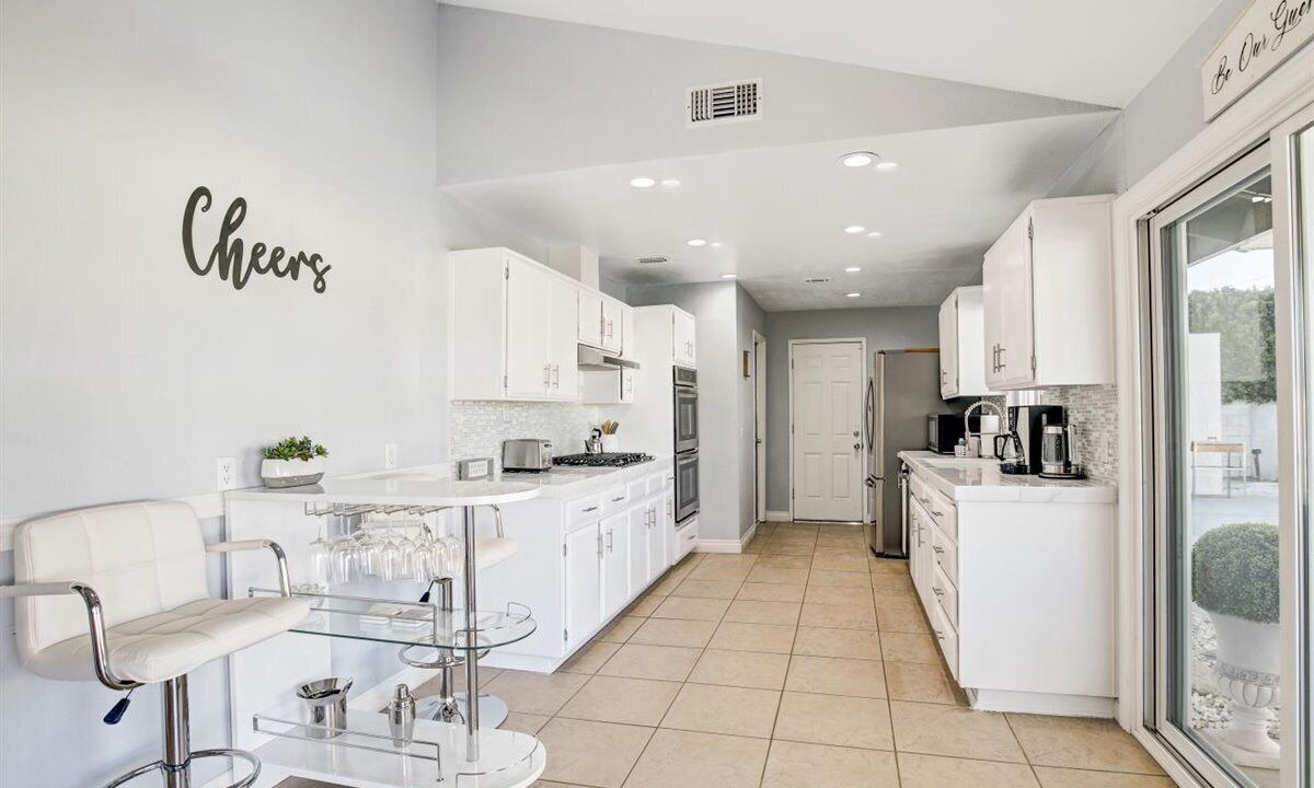 Photo of Kitchen in Desert Park Estates