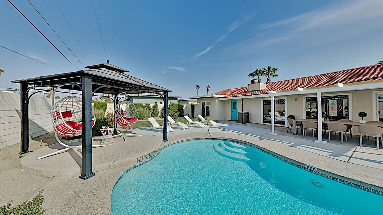 Photo of Outdoor in Desert Park Estates