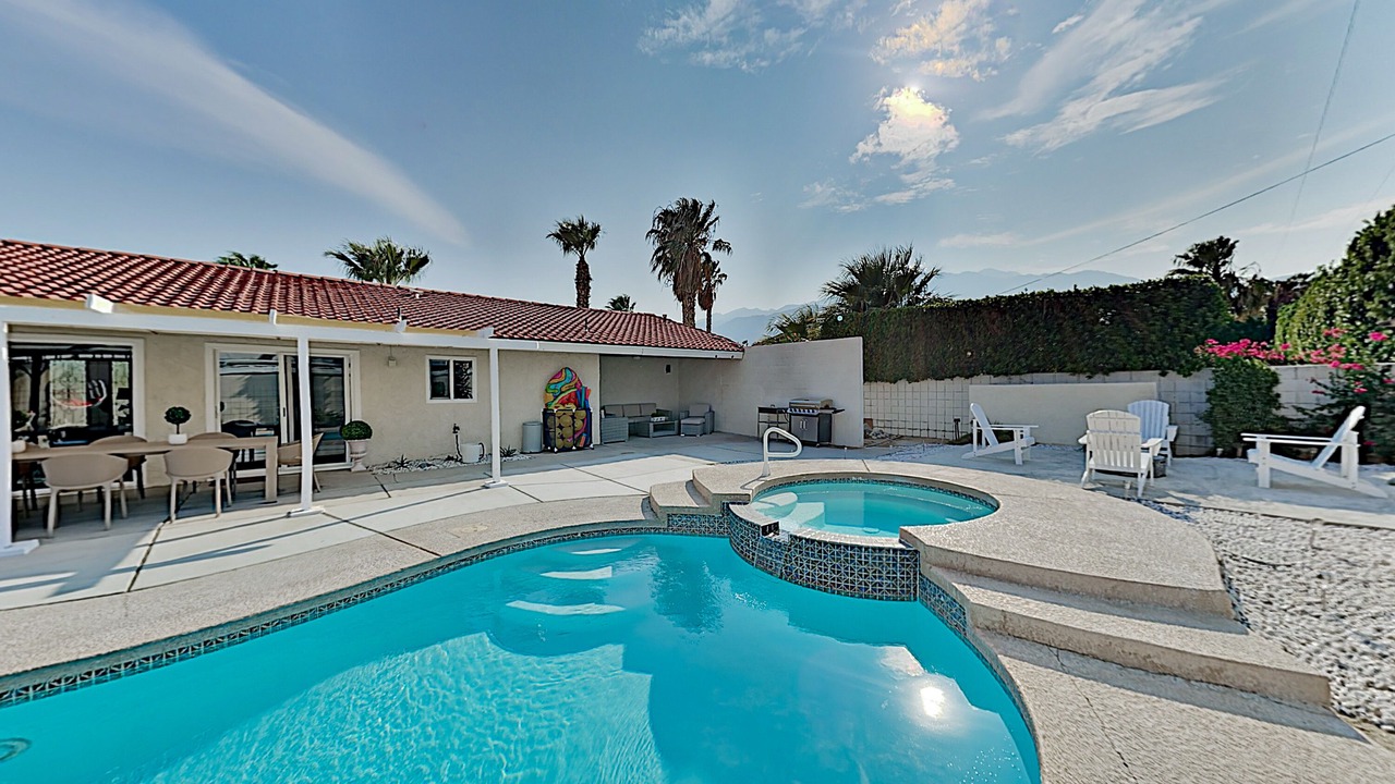 Photo of Outdoor in Desert Park Estates