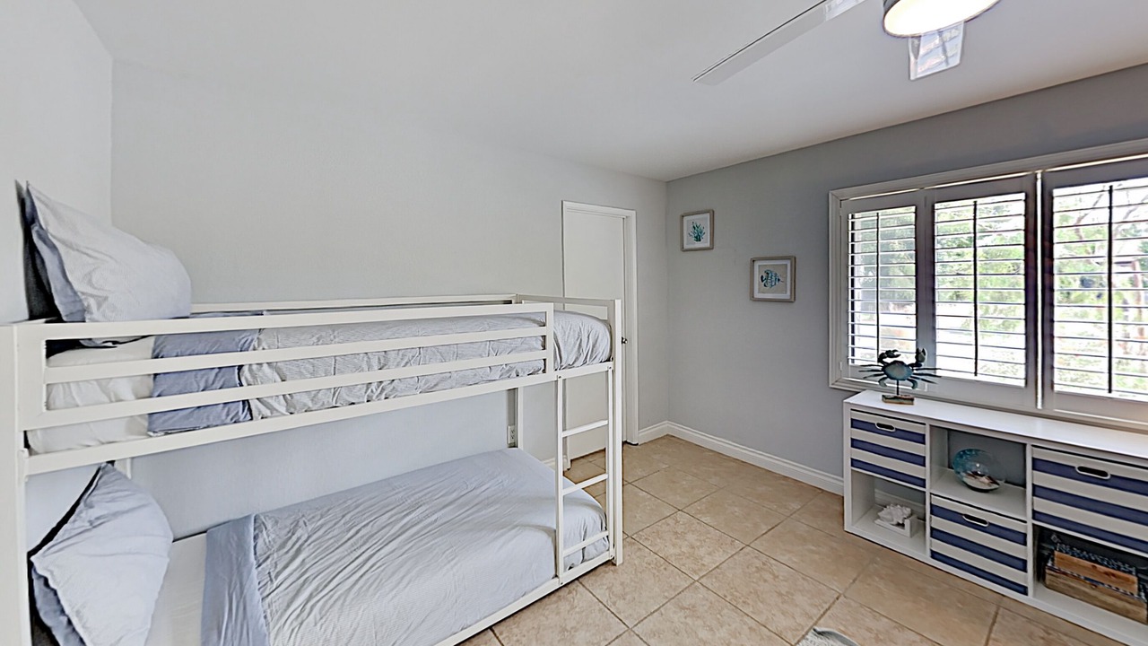 Photo of Bedroom in Desert Park Estates