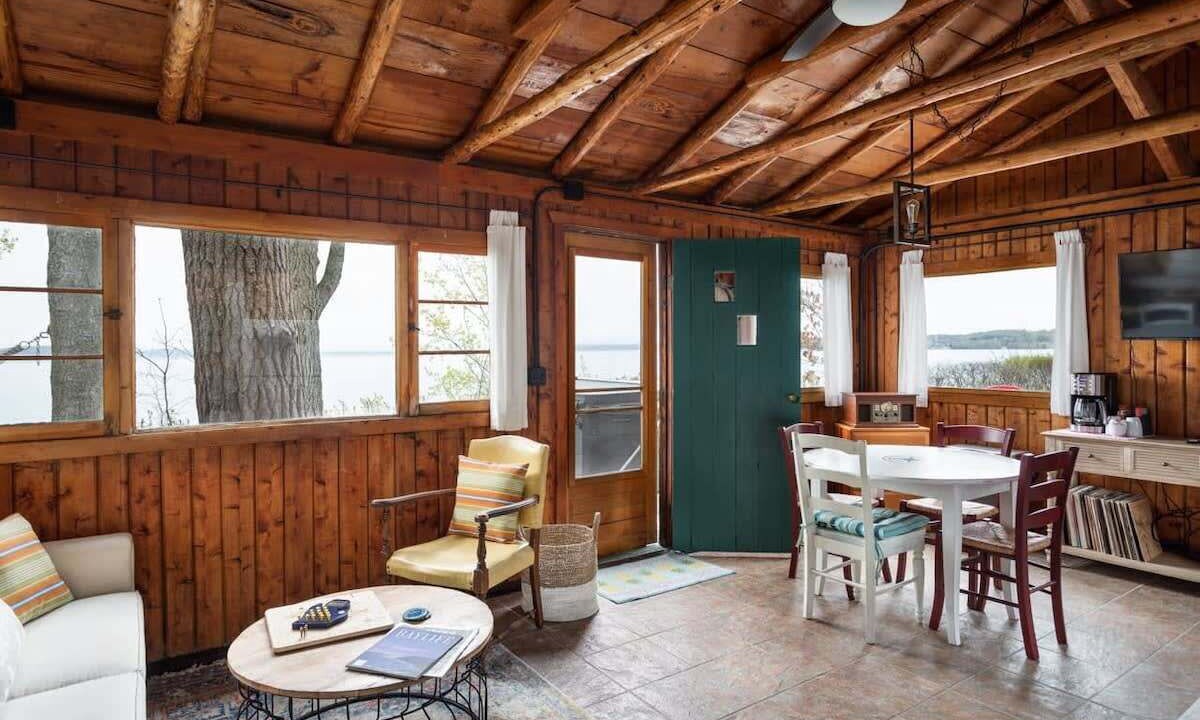 Photo of Livingroom in Suttons Bay