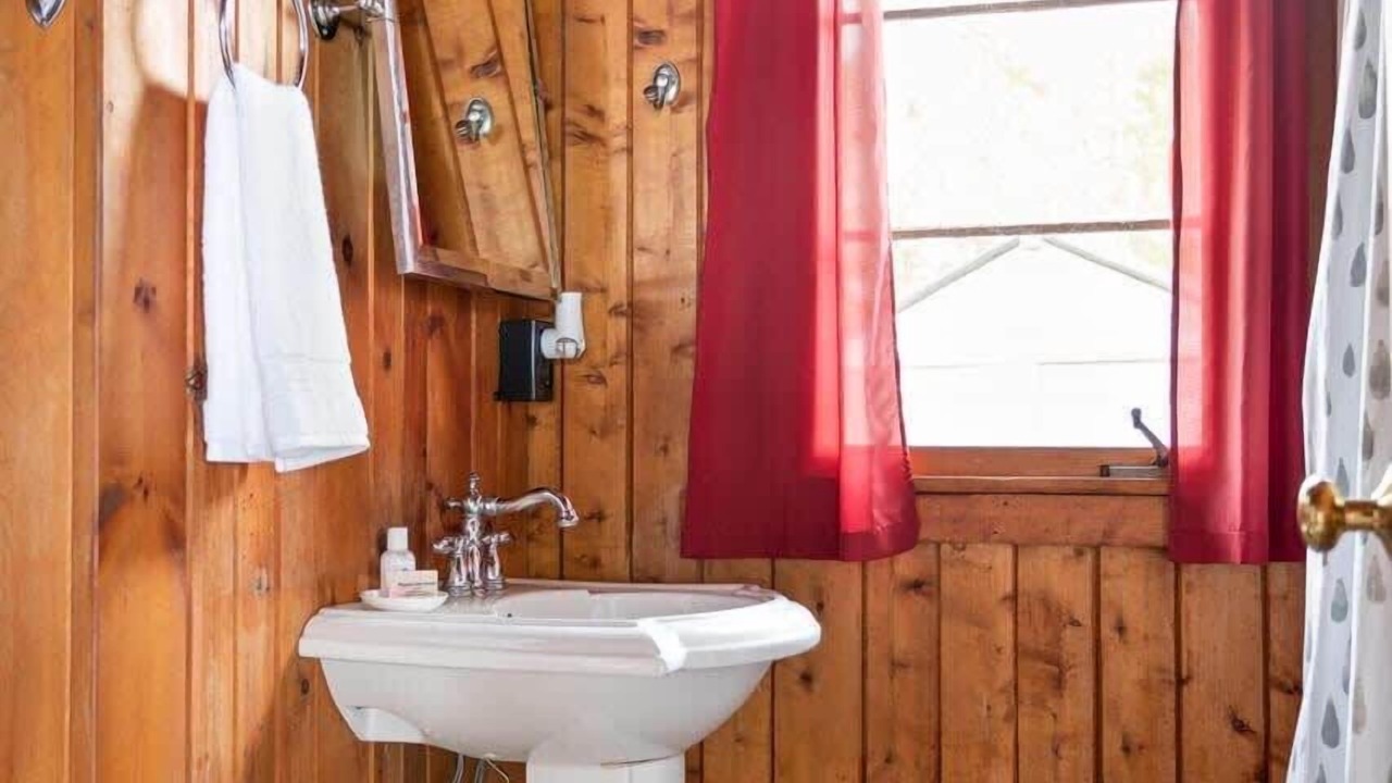 Photo of Bathroom in Suttons Bay