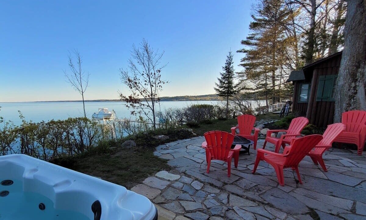 Photo of Outdoor in Suttons Bay
