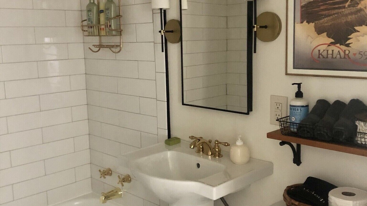 Photo of Bathroom in Downtown Anchorage