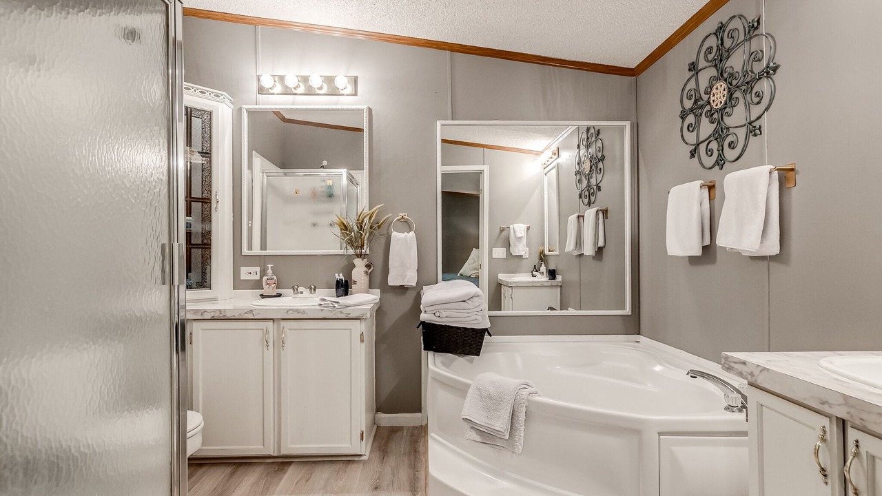 Photo of Bathroom in Eucha
