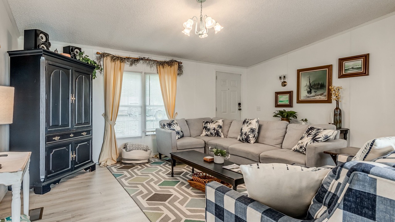 Photo of Livingroom in Eucha
