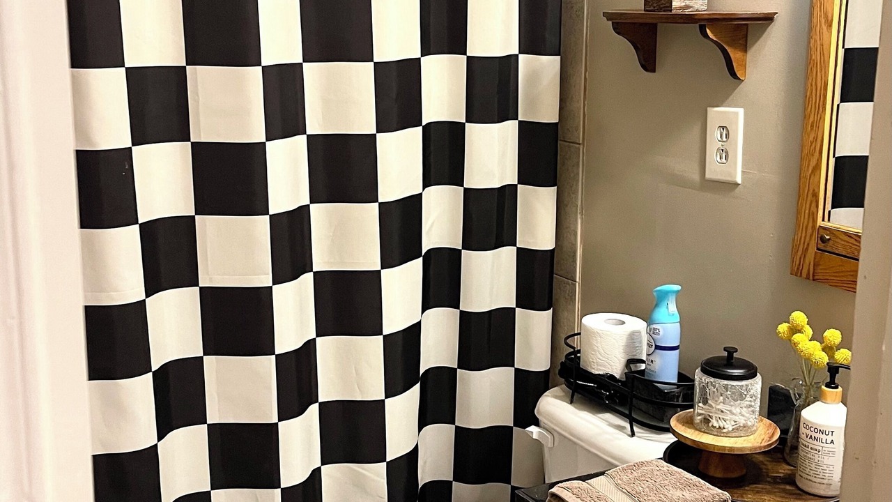 Photo of Bathroom in Mead
