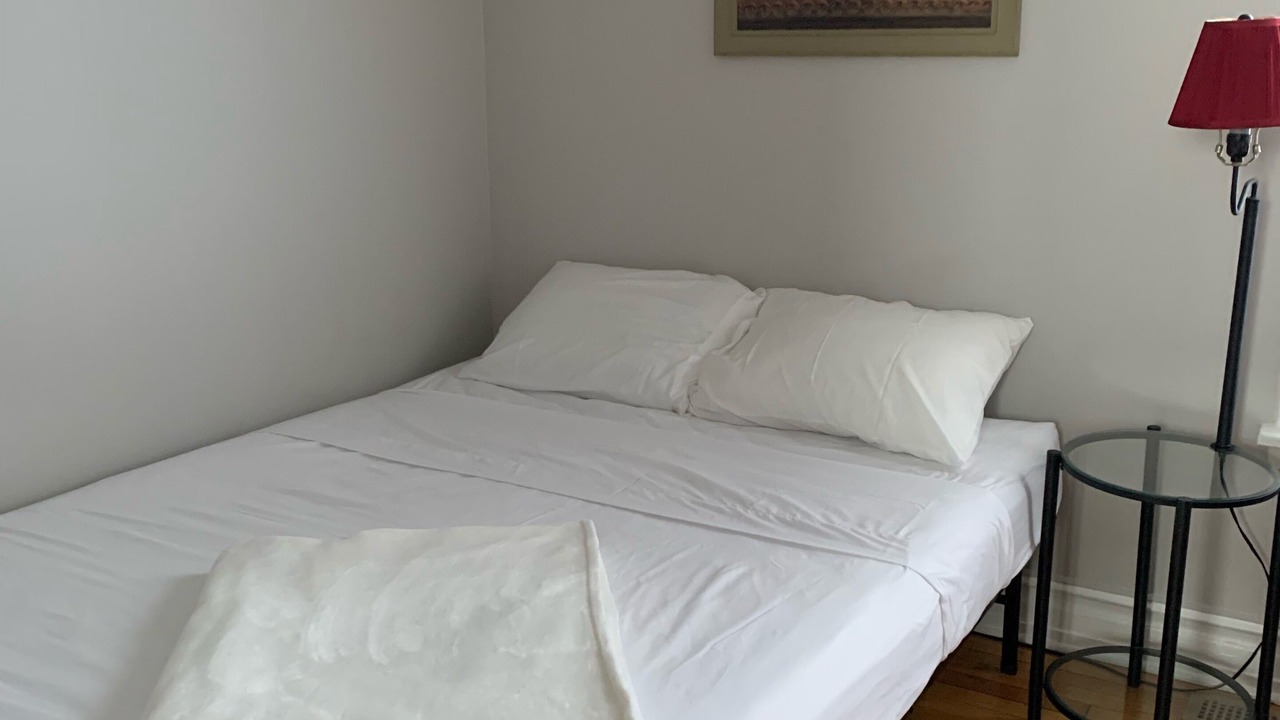 Photo of Bedroom in Irving Park
