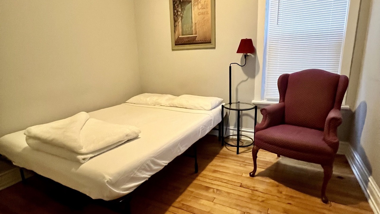 Photo of Bedroom in Irving Park