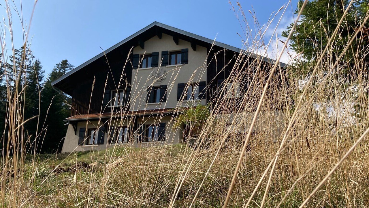 Photo of Outdoor in Prenovel