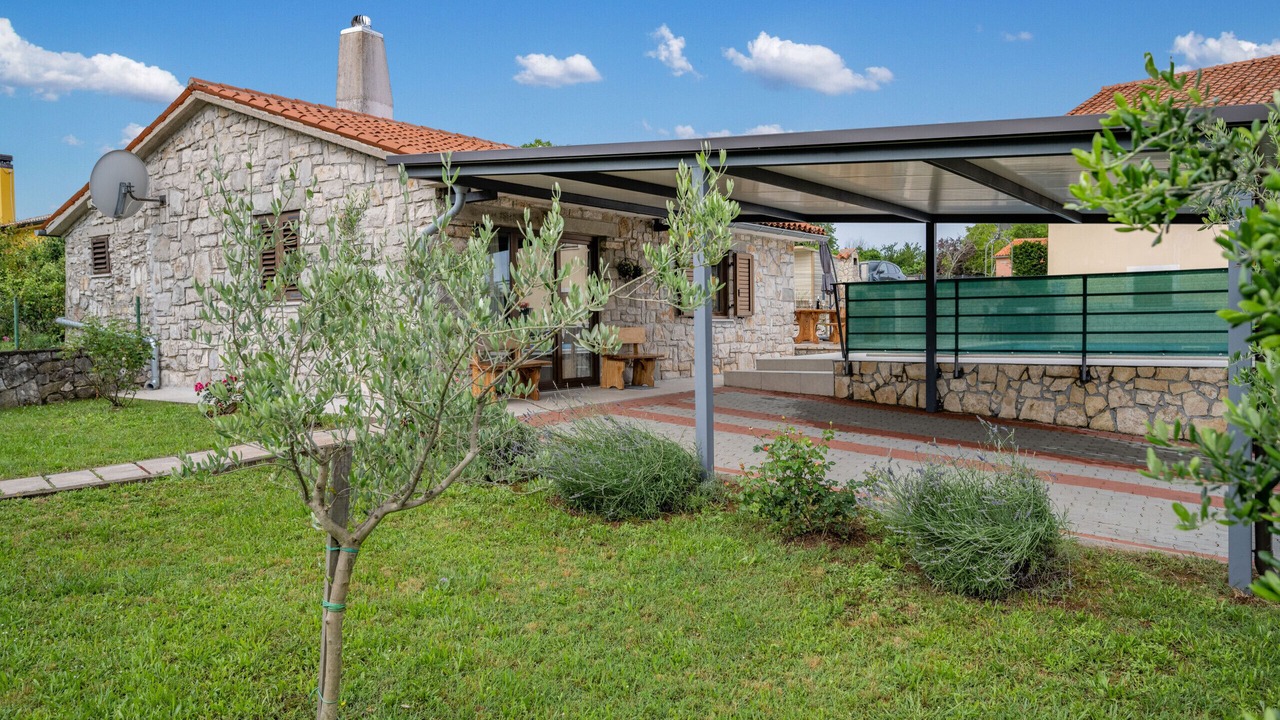 Photo of Patio Balcony in Kapelica