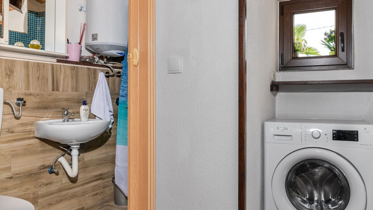 Photo of Bathroom in Kapelica