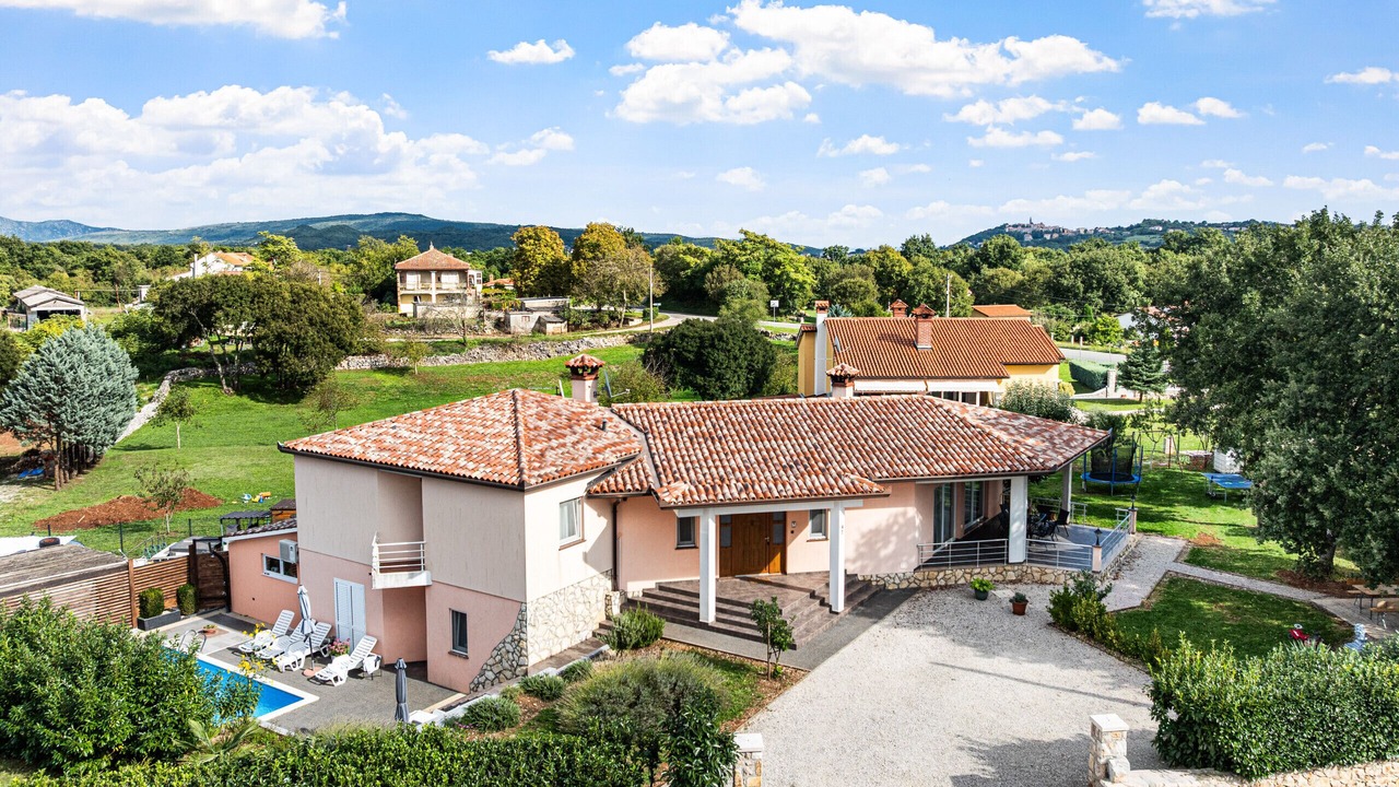 Photo of Outdoor in Marceljani