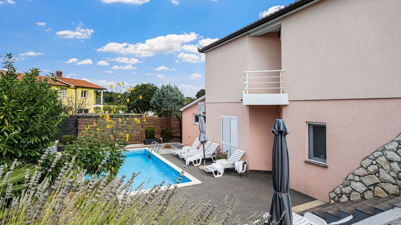 Photo of Outdoor in Marceljani