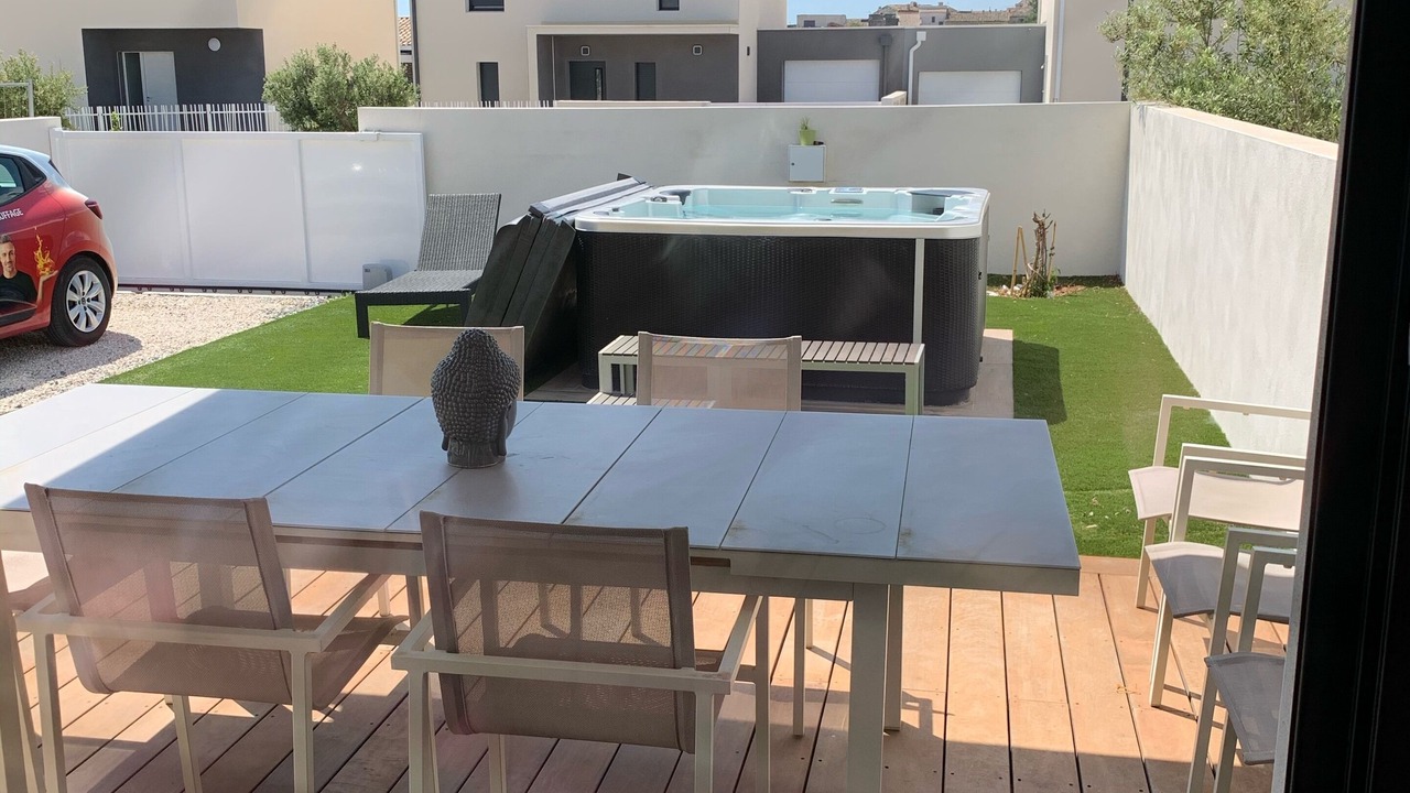 Photo of Outdoor in Calvisson