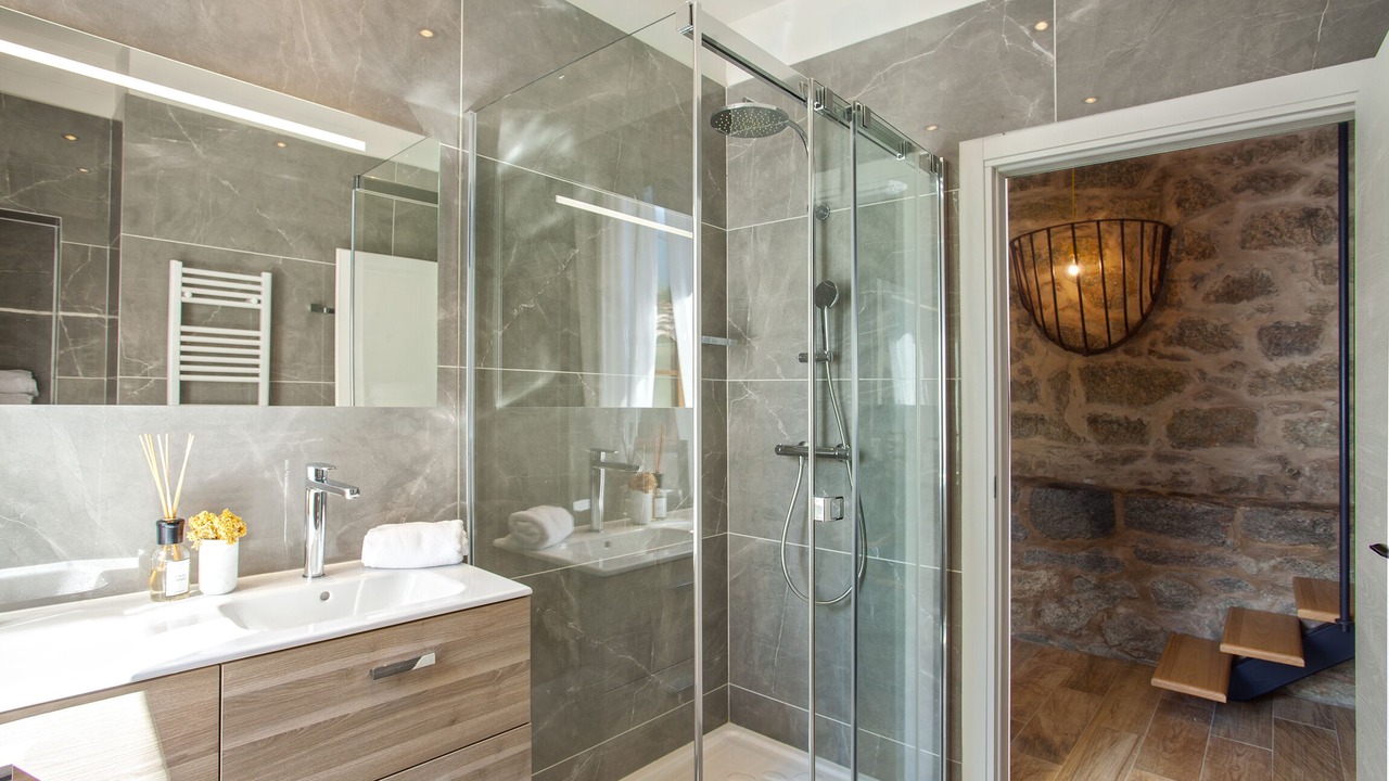 Photo of Bathroom in Muro