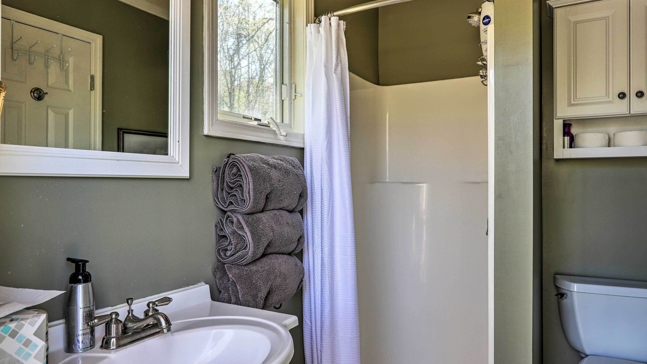 Photo of Bathroom in Thomaston