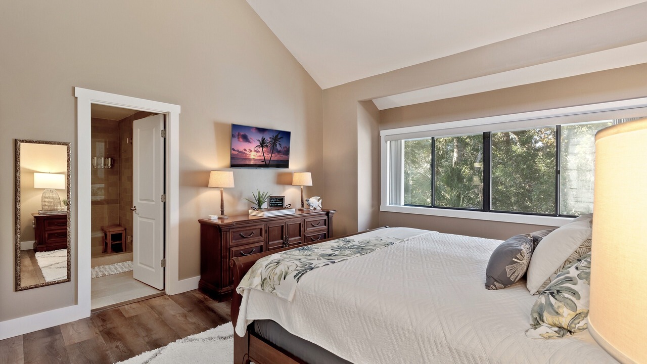 Photo of Bedroom in Palmetto Dunes