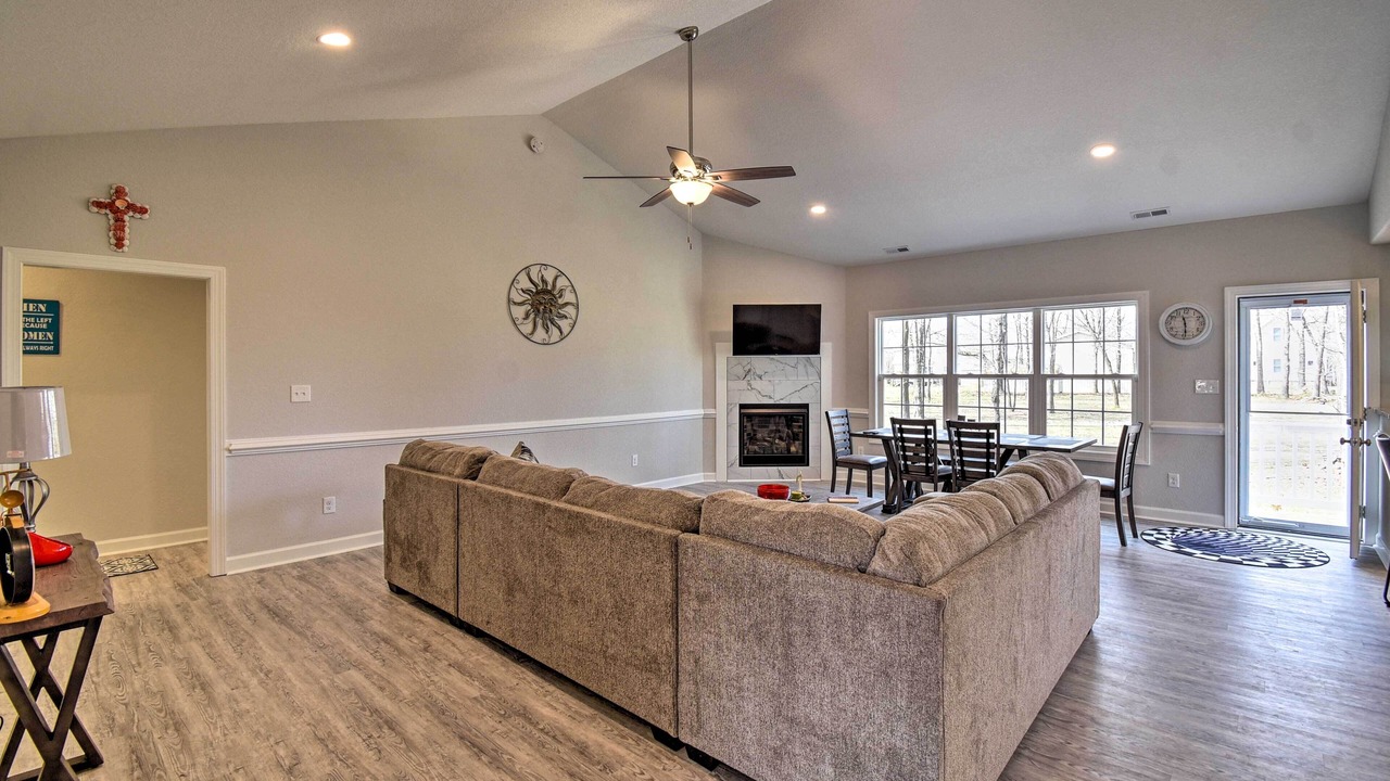 Photo of Livingroom in Cape Charles