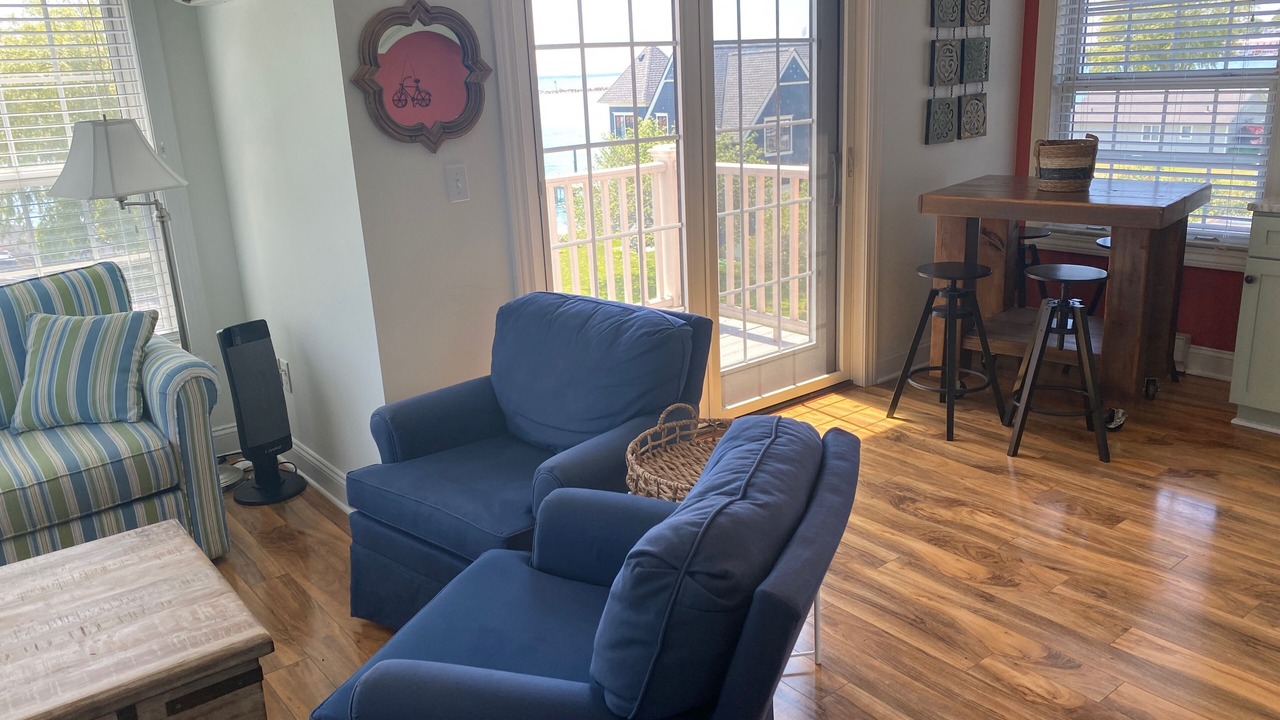Photo of Livingroom in Mackinac Island