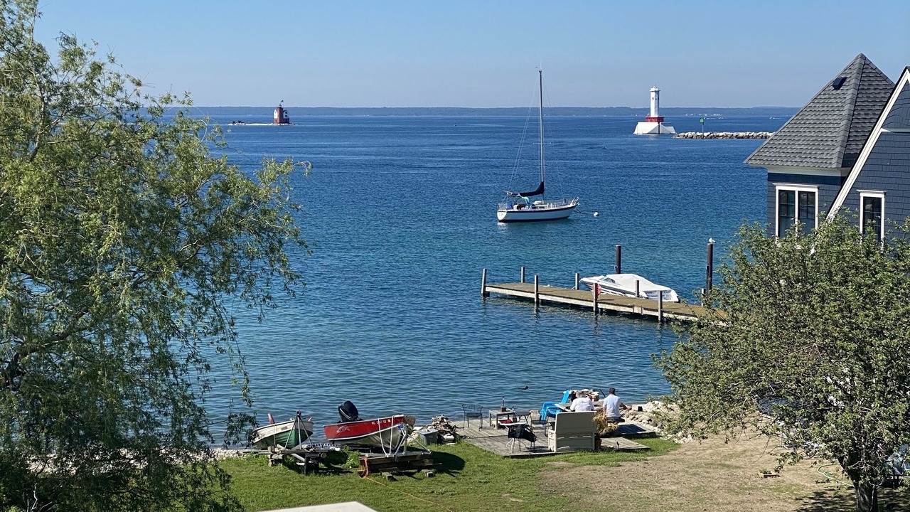 Photo of Patio Balcony in Mackinac Island