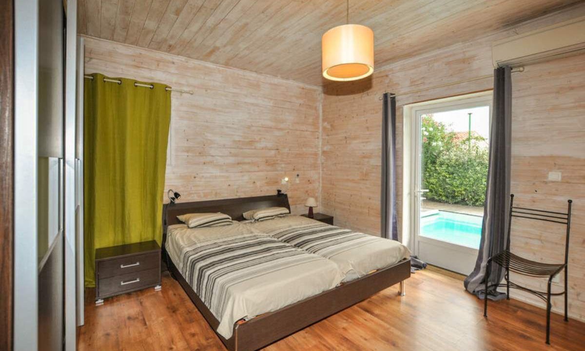 Photo of Bedroom in Saint-Laurent-de-la-Salanque