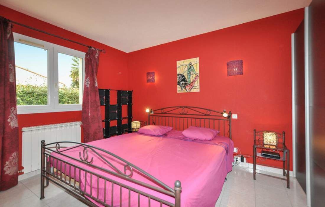 Photo of Bedroom in Saint-Laurent-de-la-Salanque