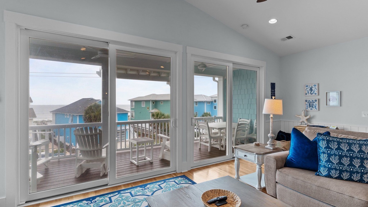 Photo of Livingroom in North Carolina Coast